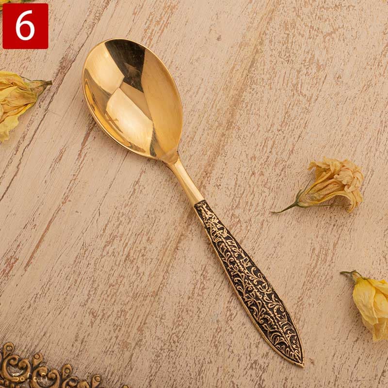 ست پذیرایی برنجی انتیک کد 316 — تصویر ۴
