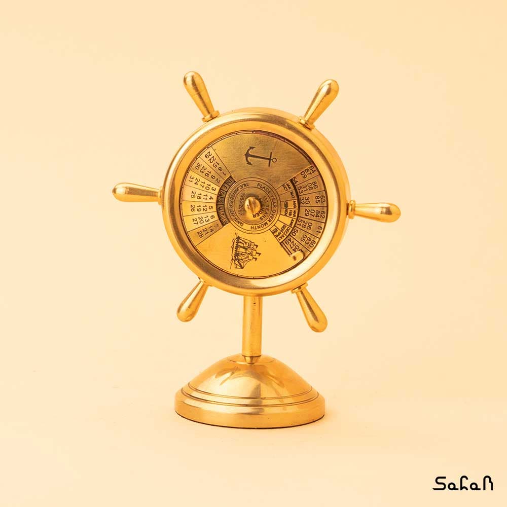 تقویم و ساعت یاب برنجی رومیزی — تصویر ۵