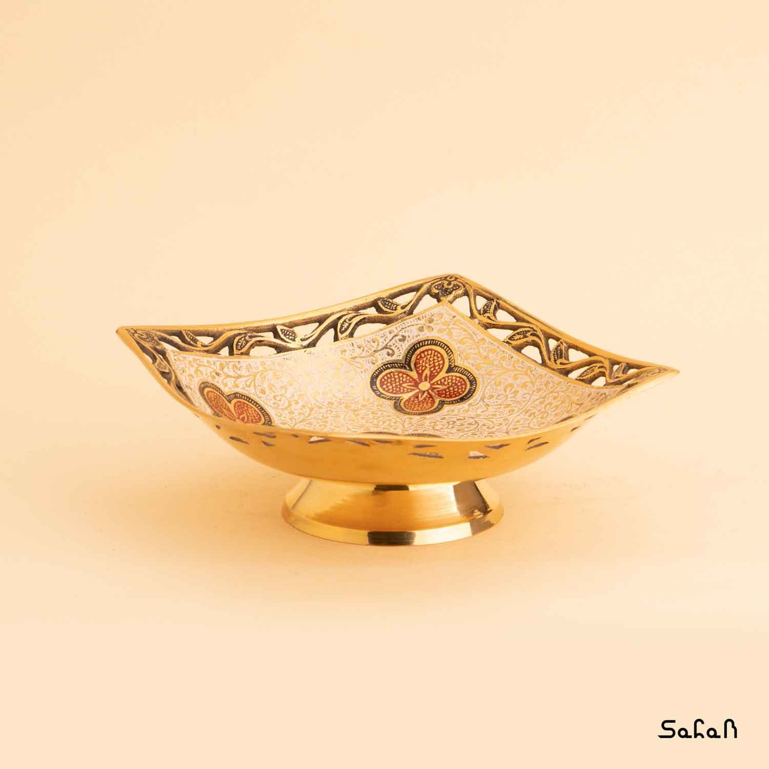 کاسه برنجی میناکاری مدل پوما — تصویر ۹