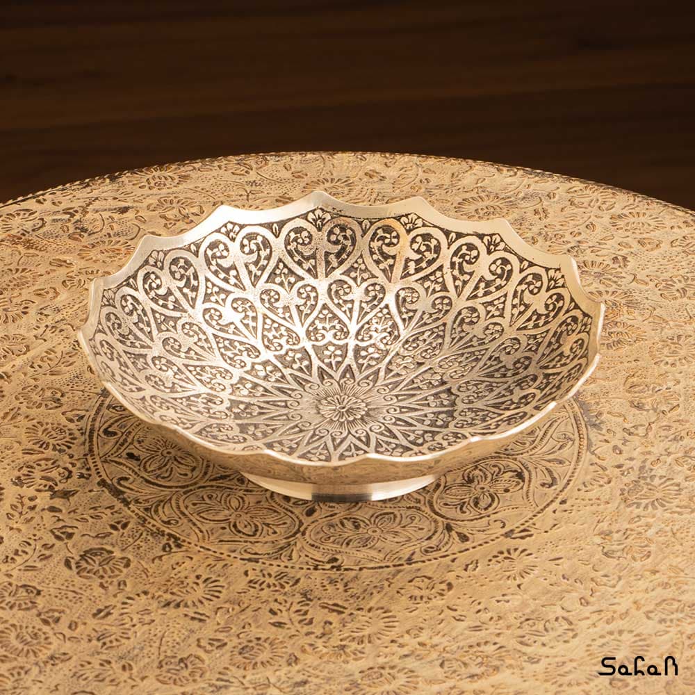 شیرینی خوری کوچک نقره ای طرح قلب