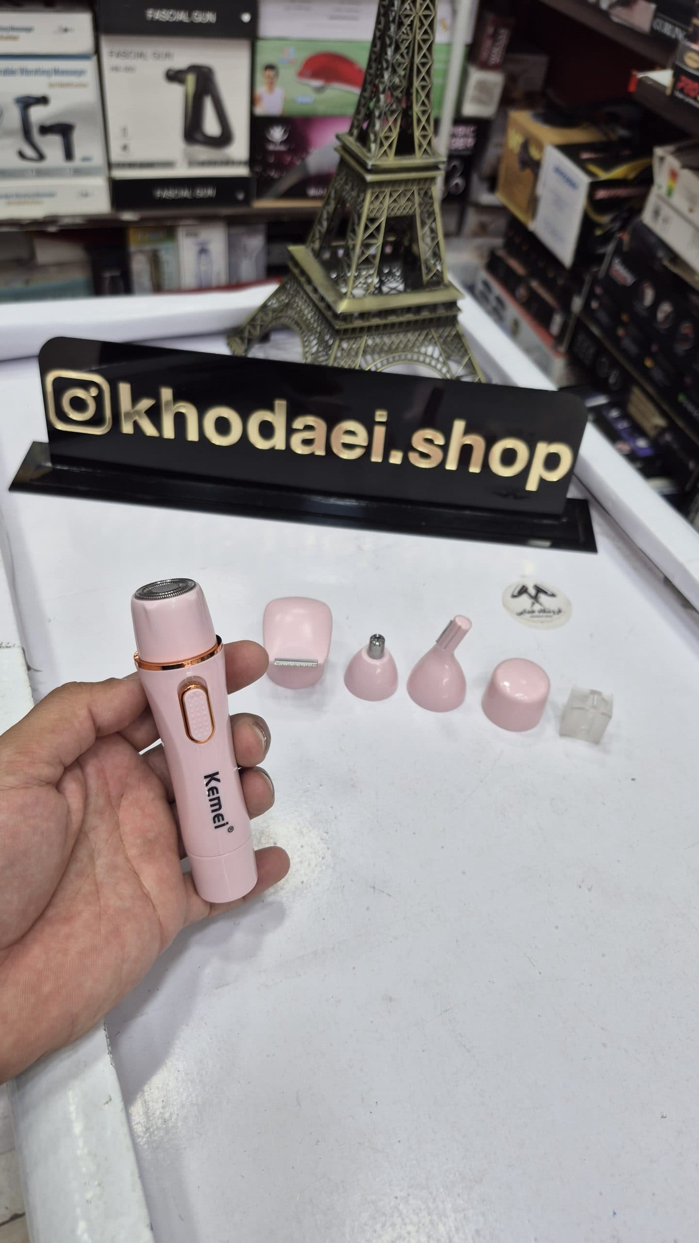 موزن گوش و بینی و خط زن کیمی مدل Km2715 — تصویر ۷