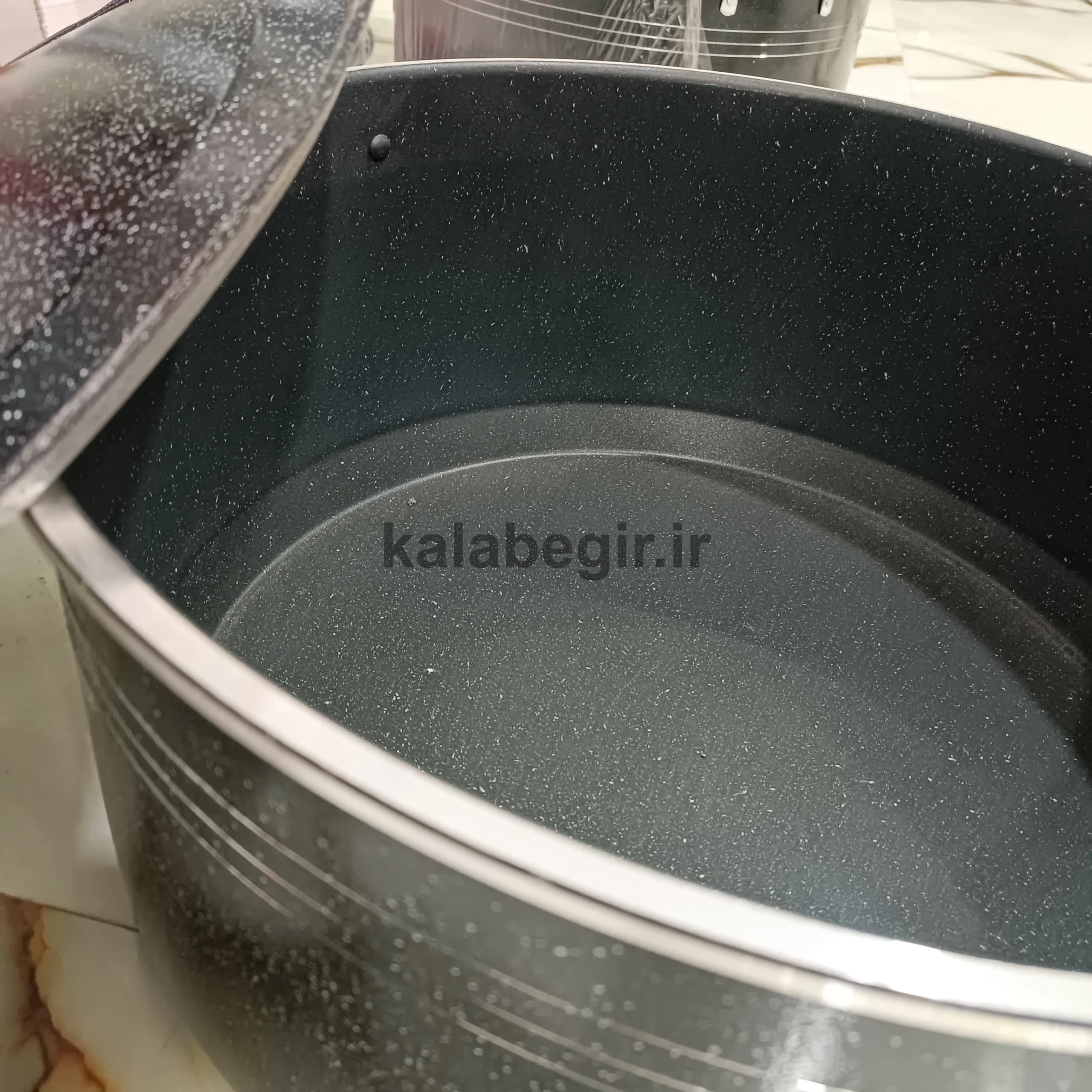 قابلمه گرانیتی بزرگ سایز 52 پاراب مدل VIP — تصویر ۸