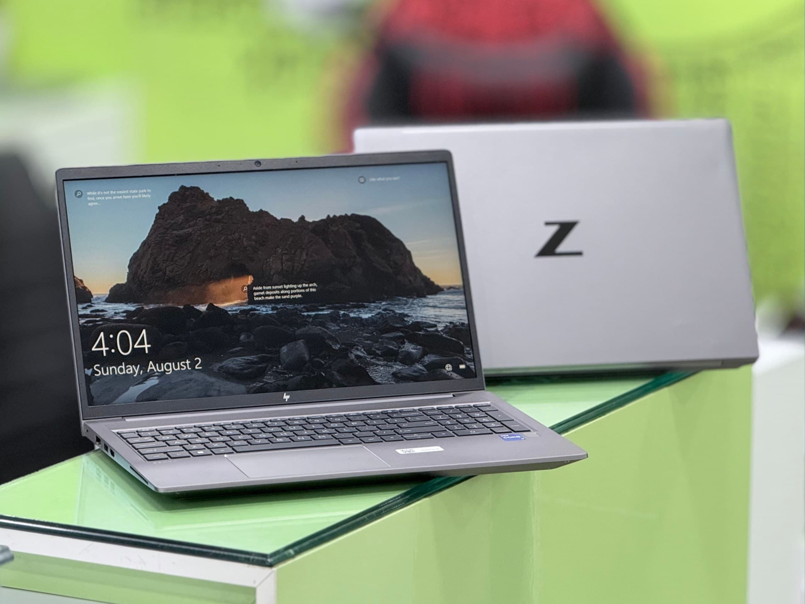 لپ‌تاپ HP ZBook Power G8 | Core i7-11850H | رم 16 گیگ | SSD 512 گیگ | Quadro T1200 4GB | نمایشگر 15.6 اینچ Full HD لمسی — تصویر ۳