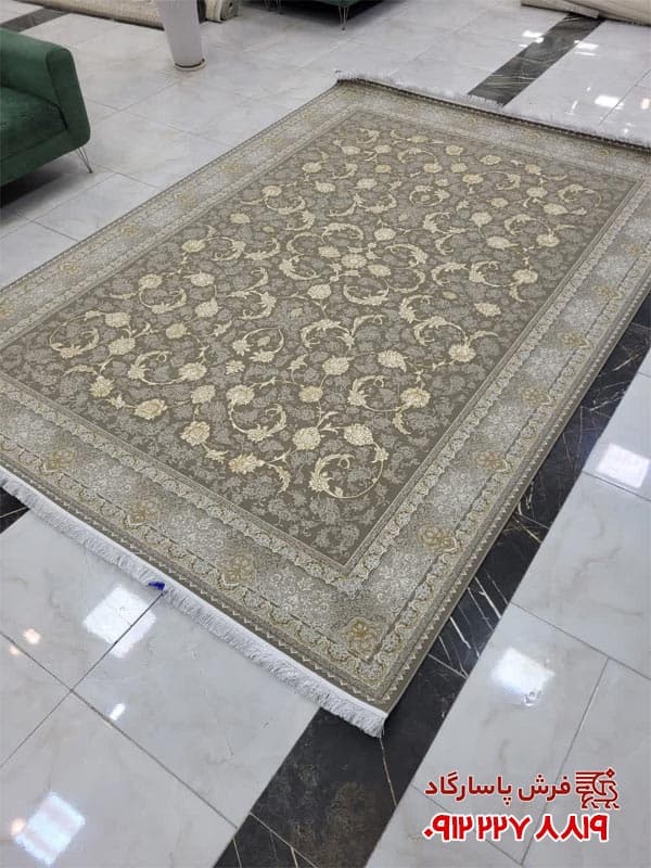 فرش طلاکوب گلبرجسته طرح افشان صدف دودی 700 شانه