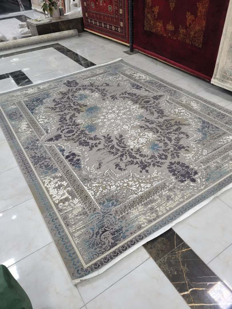 فرش جدید 700 شانه تراکم 2550 طرح افرا فیلی — تصویر ۴