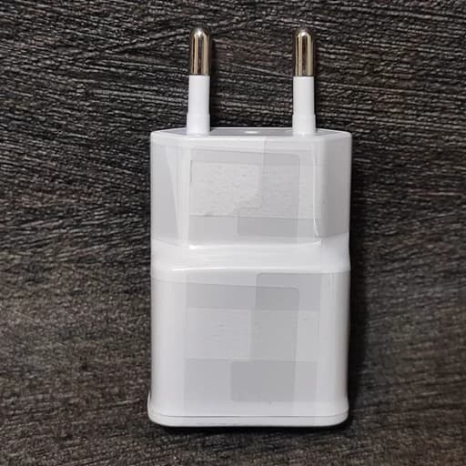 شارژر اصلی گوشی سامسونگ Galaxy S4 — تصویر ۳