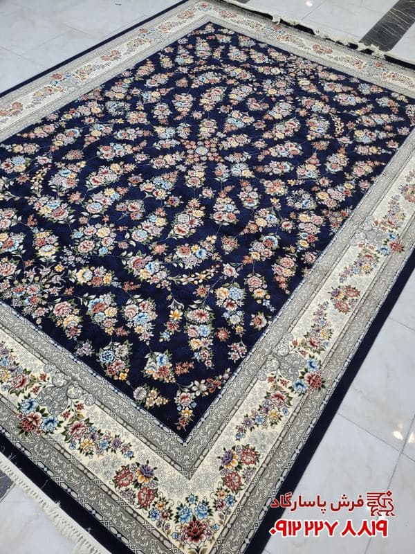 فرش سوگل سرمه ای 700 شانه افشان کاشان — تصویر ۴
