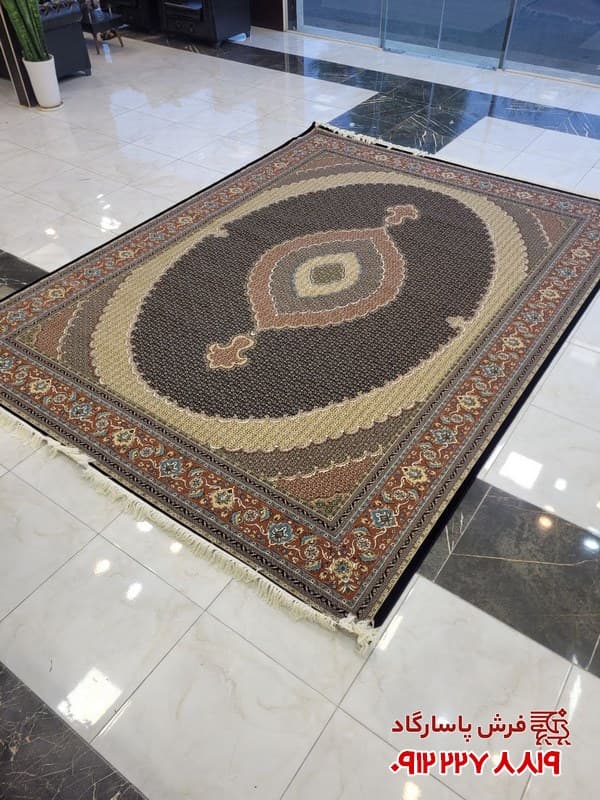 فرش دستباف تبریز طرح ریز ماهی سرمه ای 700 شانه اکرولیک