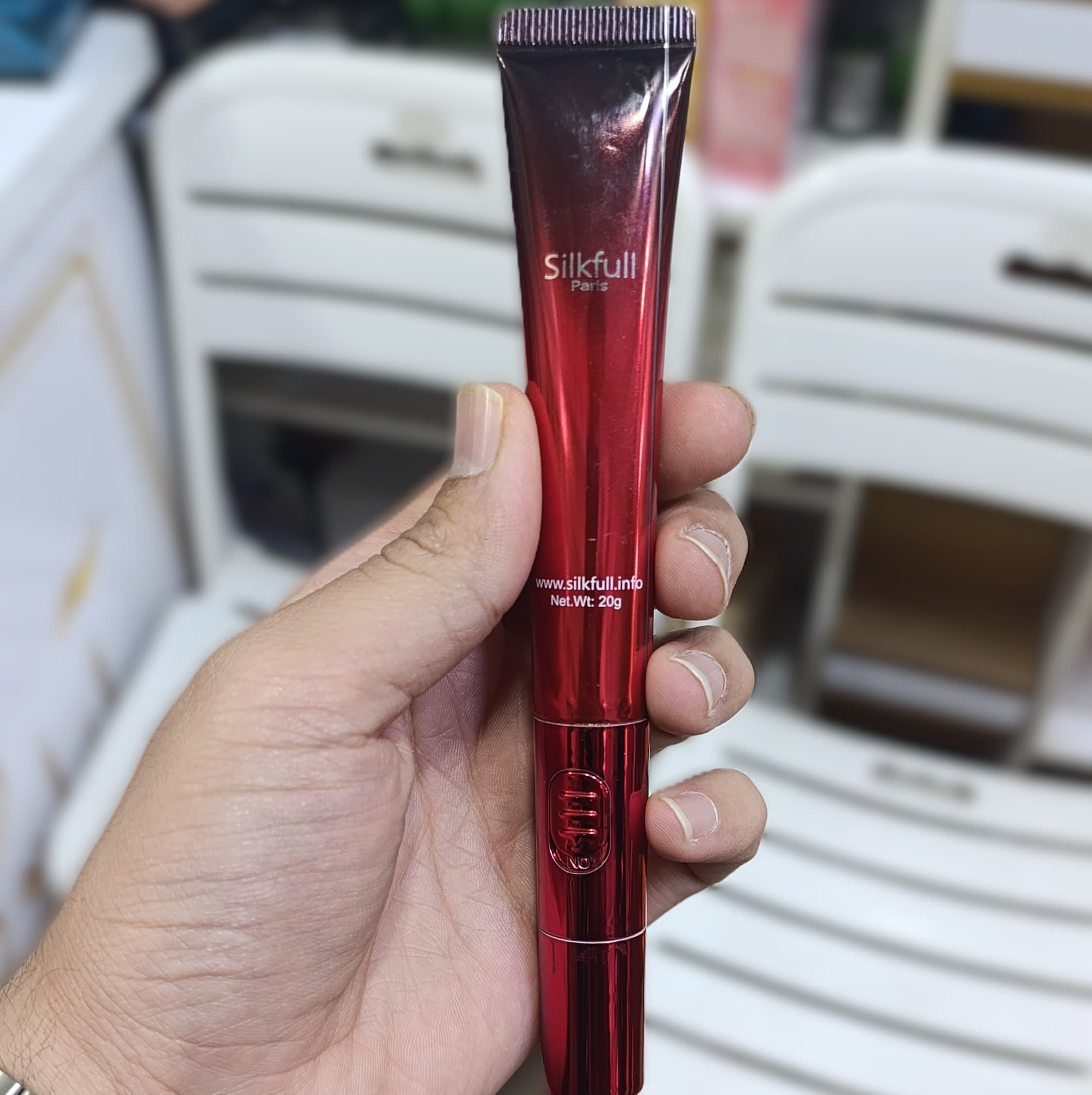 کرم دور چشم ویبره دار سیلکفول Silkfull eye cream اصل — تصویر ۵
