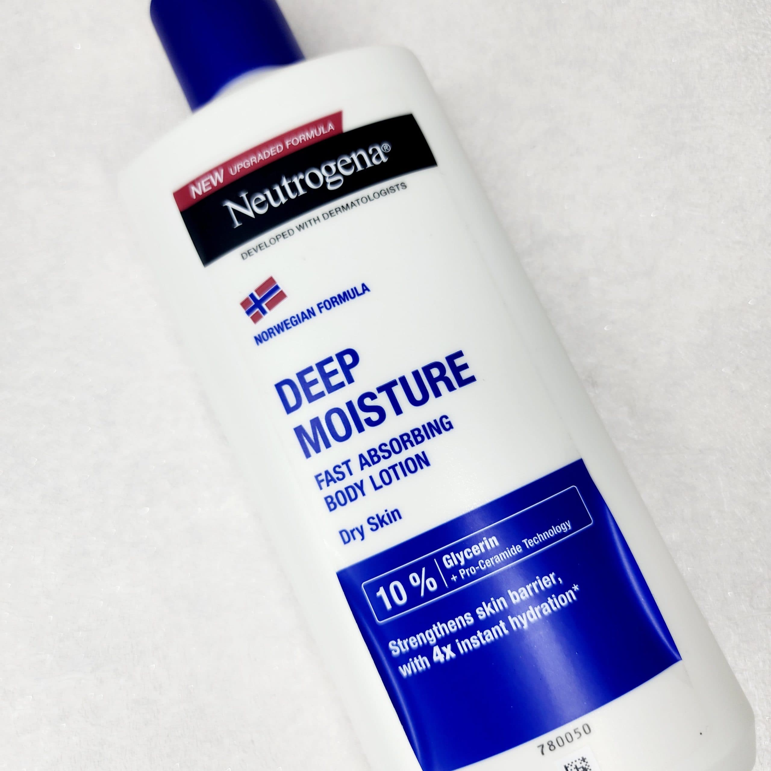 لوسیون بدن Deep Moisture نوتروژینا 400 میل مناسب پوست خشک Neutrogena — تصویر ۴