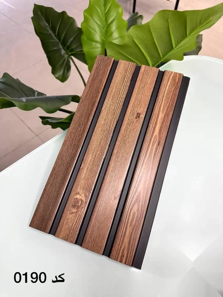 ترمووال طرح چوب کلاسیک با فریم مشکی ـ‌ کد 0190 — تصویر ۳