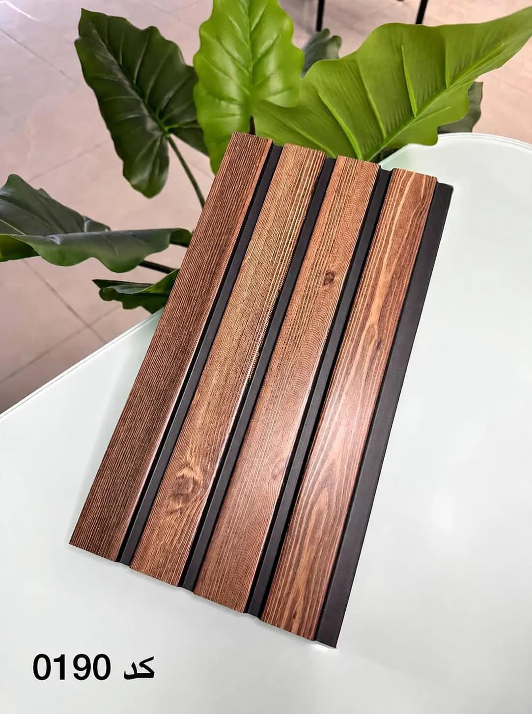 ترمووال طرح چوب گردویی شیار‌دار با خطوط مشکی ـ کد 0190