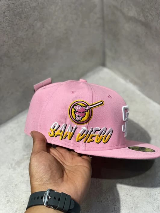 Dکلاه کپ برند New Era فیت بک طرح SanDiego صورتی مستر کوالیتی — تصویر ۴