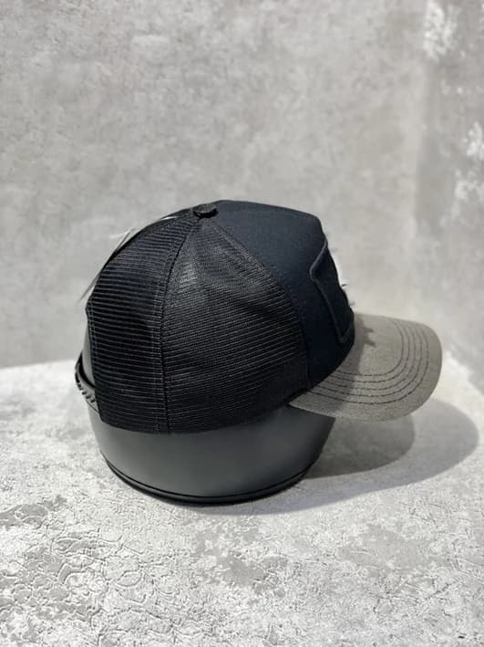 کلاه بیسبالی پشت توری مستر کوالیتی طرح Philipp Plein 78 سفید — تصویر ۱۲