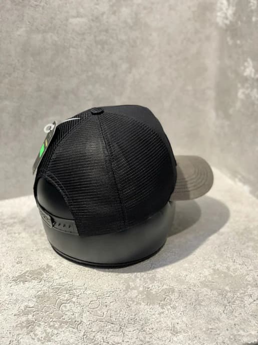 کلاه بیسبالی پشت توری مستر کوالیتی طرح Philipp Plein 78 — تصویر ۱۲