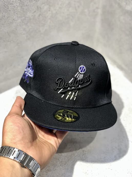 کلاه کپ برند New Era فیت بک سایز 1/8 7 طرح لس آنجلس داجرز مشکی — تصویر ۲