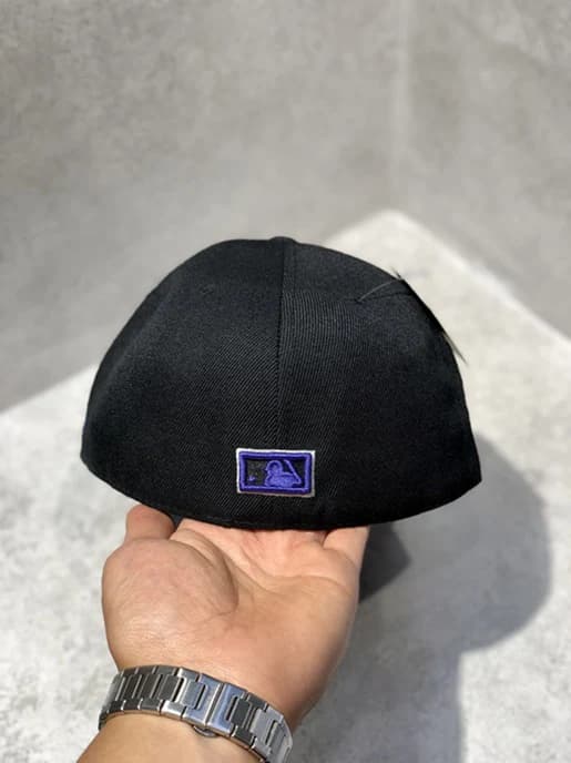 کلاه کپ برند New Era فیت بک سایز 1/8 7 طرح لس آنجلس داجرز مشکی — تصویر ۵