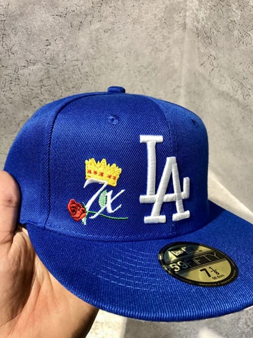 کلاه کپ برند New Era فیت بک سایز 1/8 7 طرح LA 7x آبی — تصویر ۳