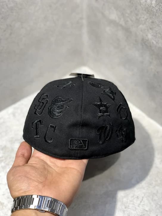 کلاه کپ برند New Era فیت بک سایز 3/8 7 طرح Supreme مستر کوالیتی — تصویر ۵