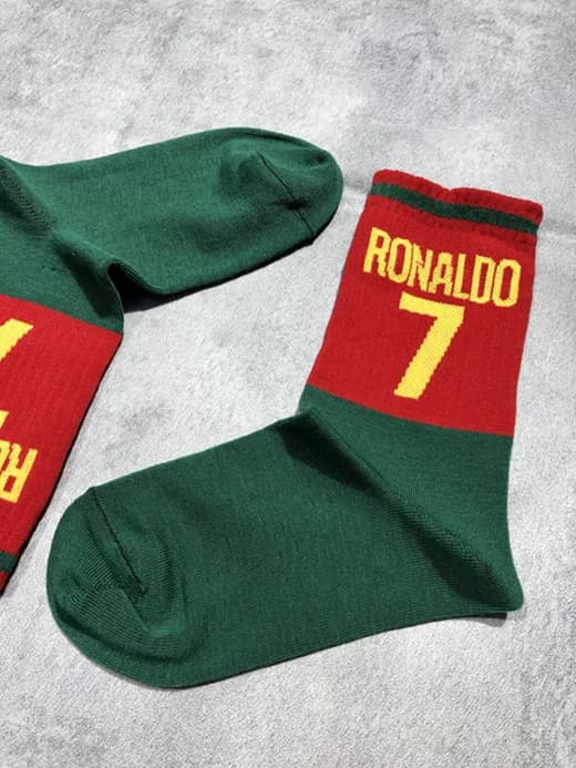 جوراب ساقدار بچگانه برند Ekmen Socks طرح رونالدو سایز 6 — تصویر ۳