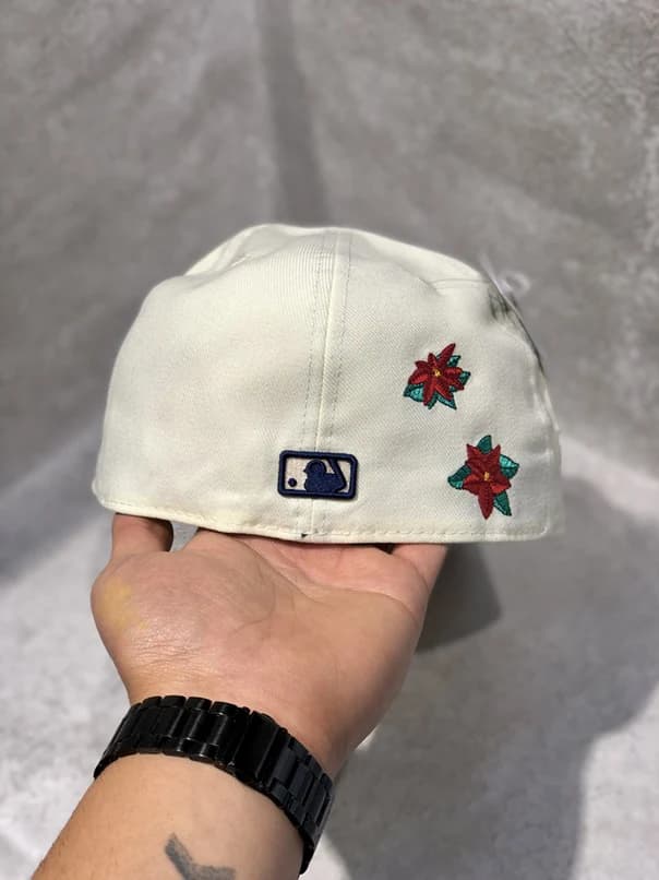 کلاه کپ برند New Era فیت بک سایز 1/8 7 طرح NY گل رز — تصویر ۵