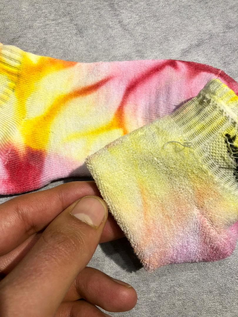جوراب مچی اسپرت برند NIKE طرح آبرنگی حوله ای — تصویر ۵