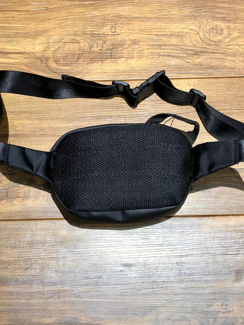 بادی بگ مینیمال طرح BANGE — تصویر ۵