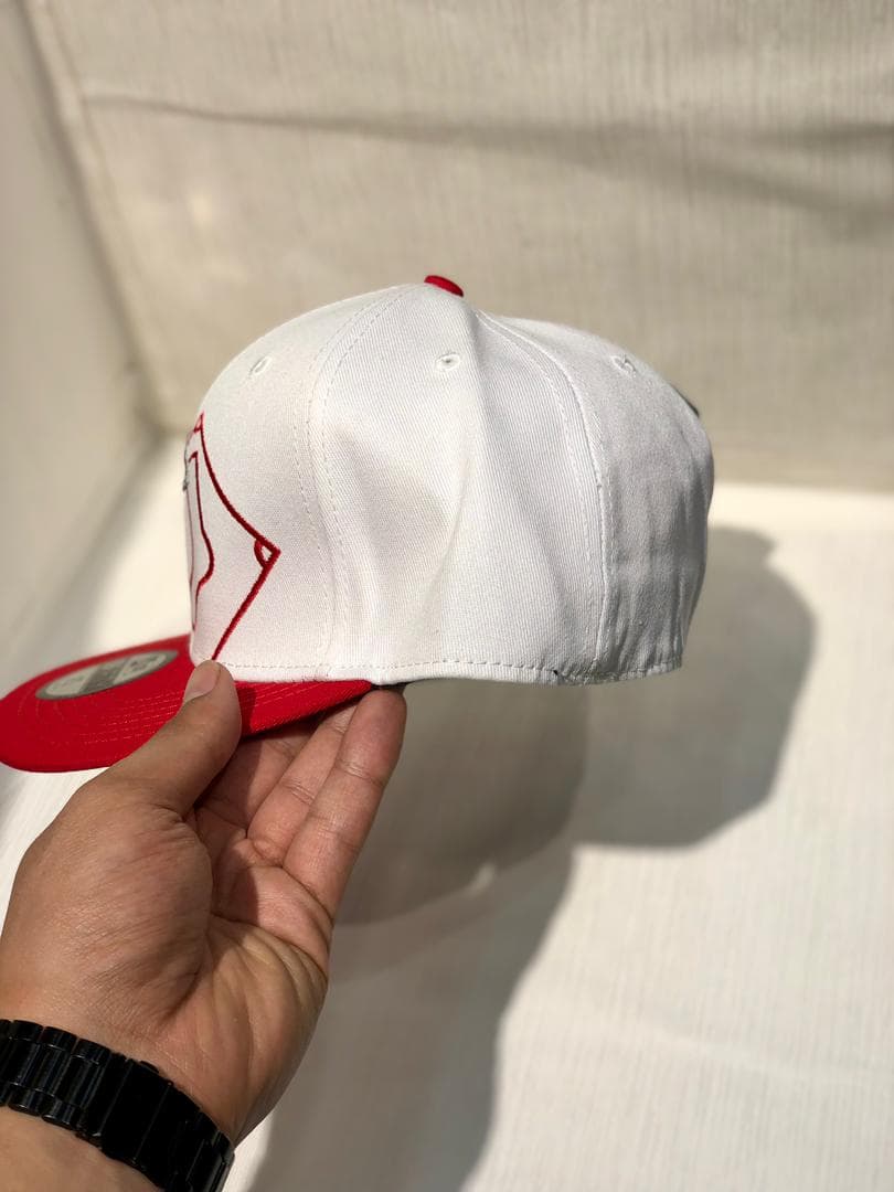 کلاه کپ برند New Era فیت بک سایز 1/4 7 طرح SOX قرمز سفید — تصویر ۵