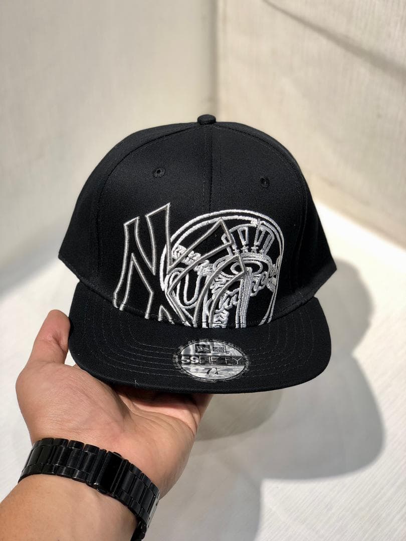 کلاه کپ برند New Era فیت بک سایز 1/4 7 طرح NY مشکی — تصویر ۲