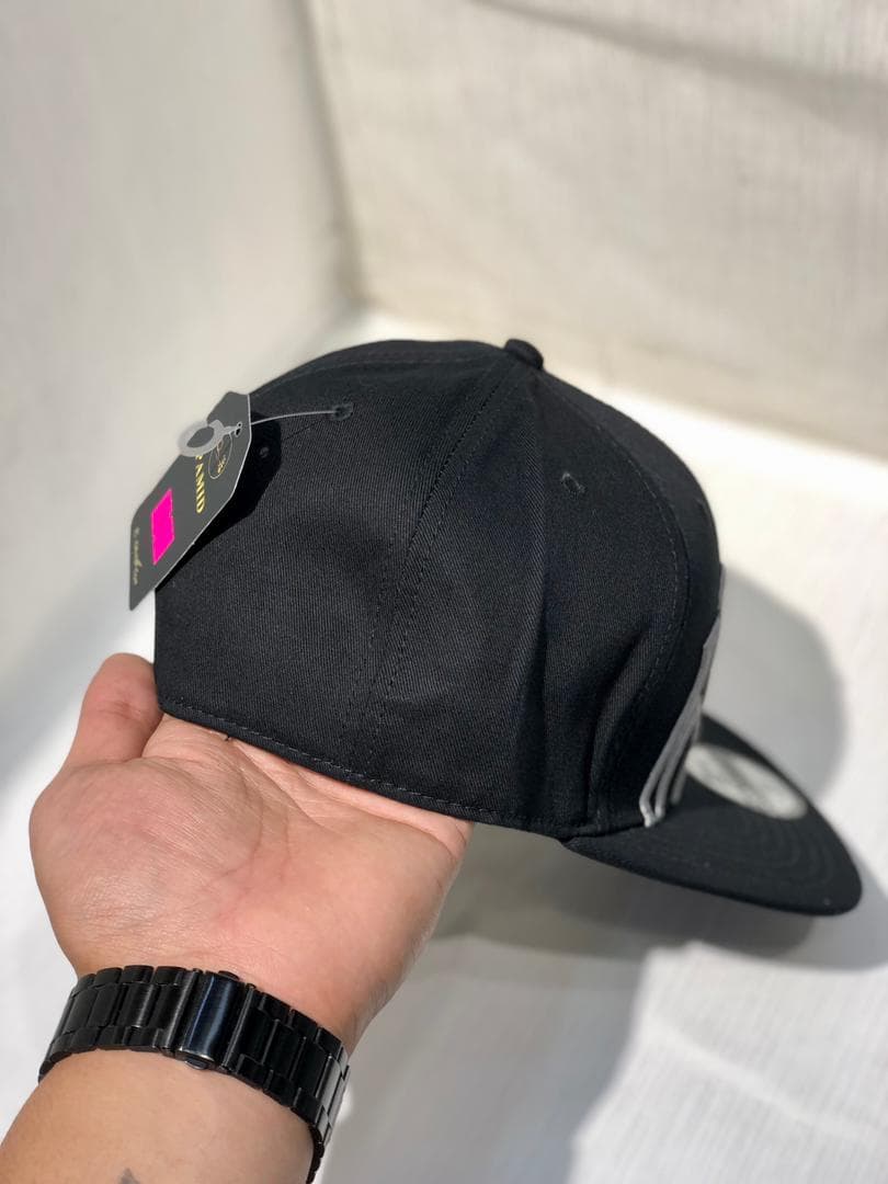 کلاه کپ برند New Era فیت بک سایز 1/4 7 طرح NY مشکی — تصویر ۱۱