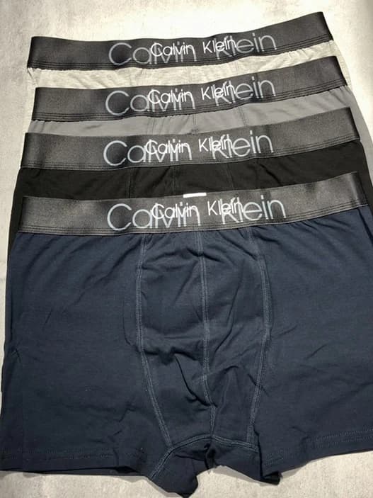 شورت مردانه نیم پا برند Calvin Klein طرح کش پهن — تصویر ۷
