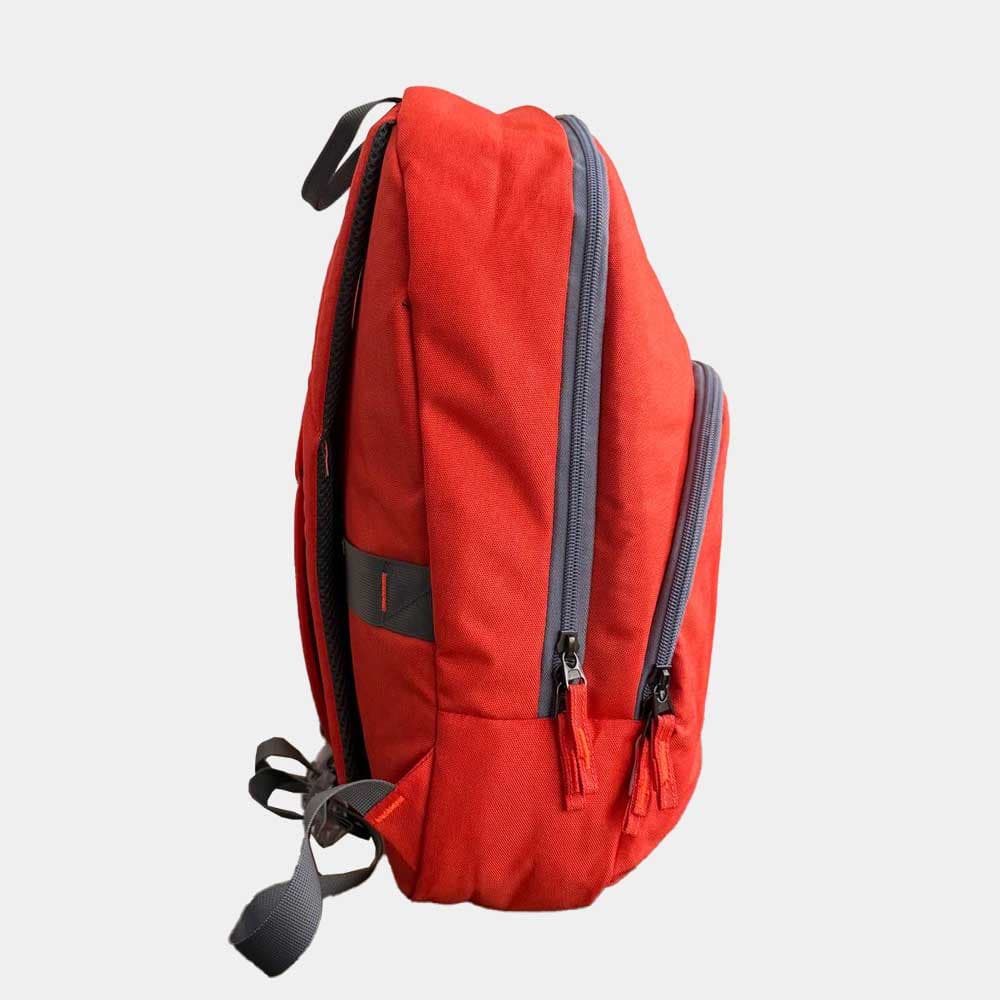 کوله پشتی روزانه جورنادا مدلVERANO RED 600 — تصویر ۳