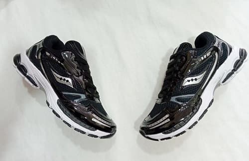 کتونی ساکونی مردانه مشکی- Saucony — تصویر ۳