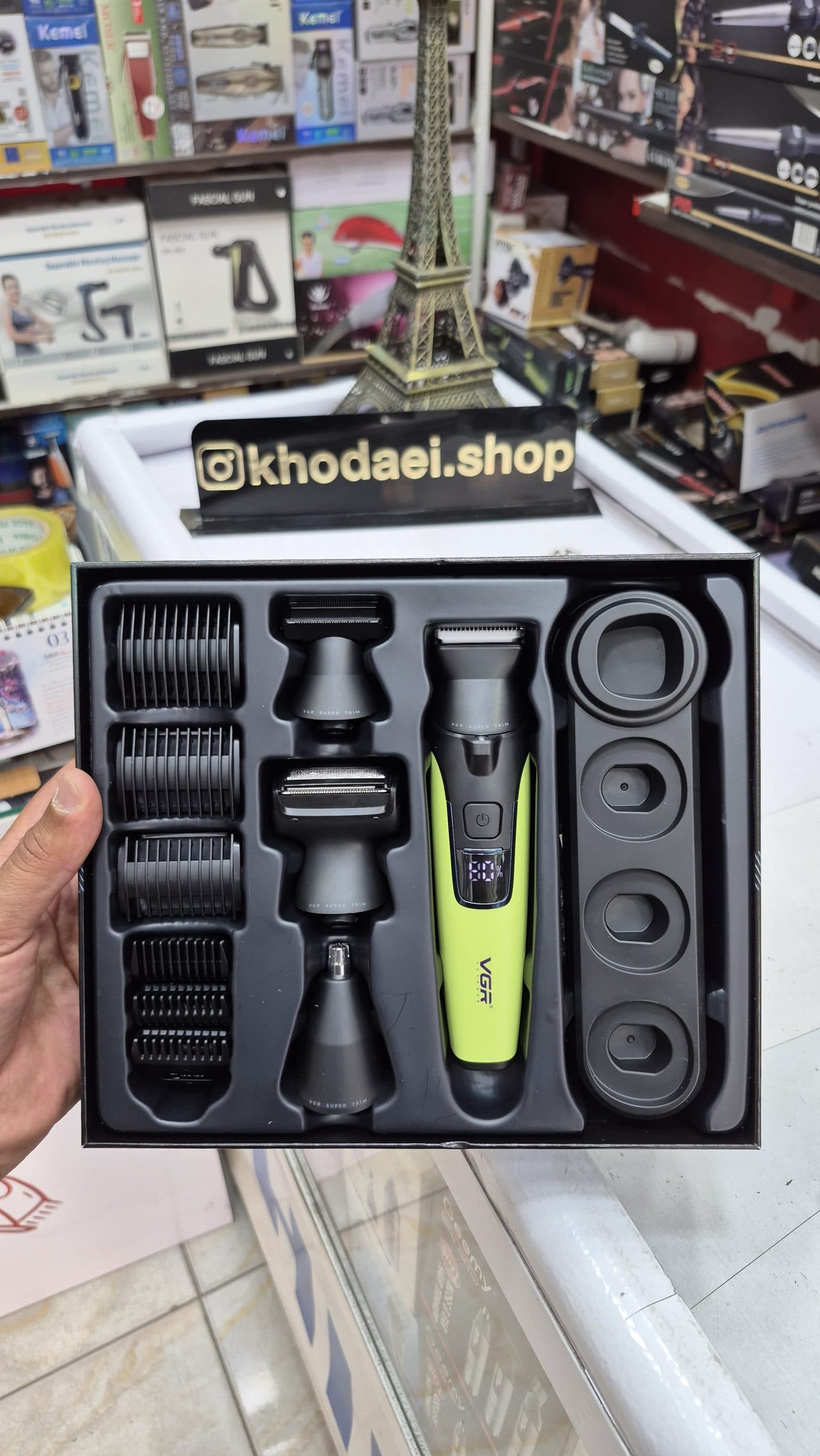 ماشین اصلاح وی جی آر مدل VGR V-634 چهار در یک با تیغه استیل ضد زنگ — تصویر ۷