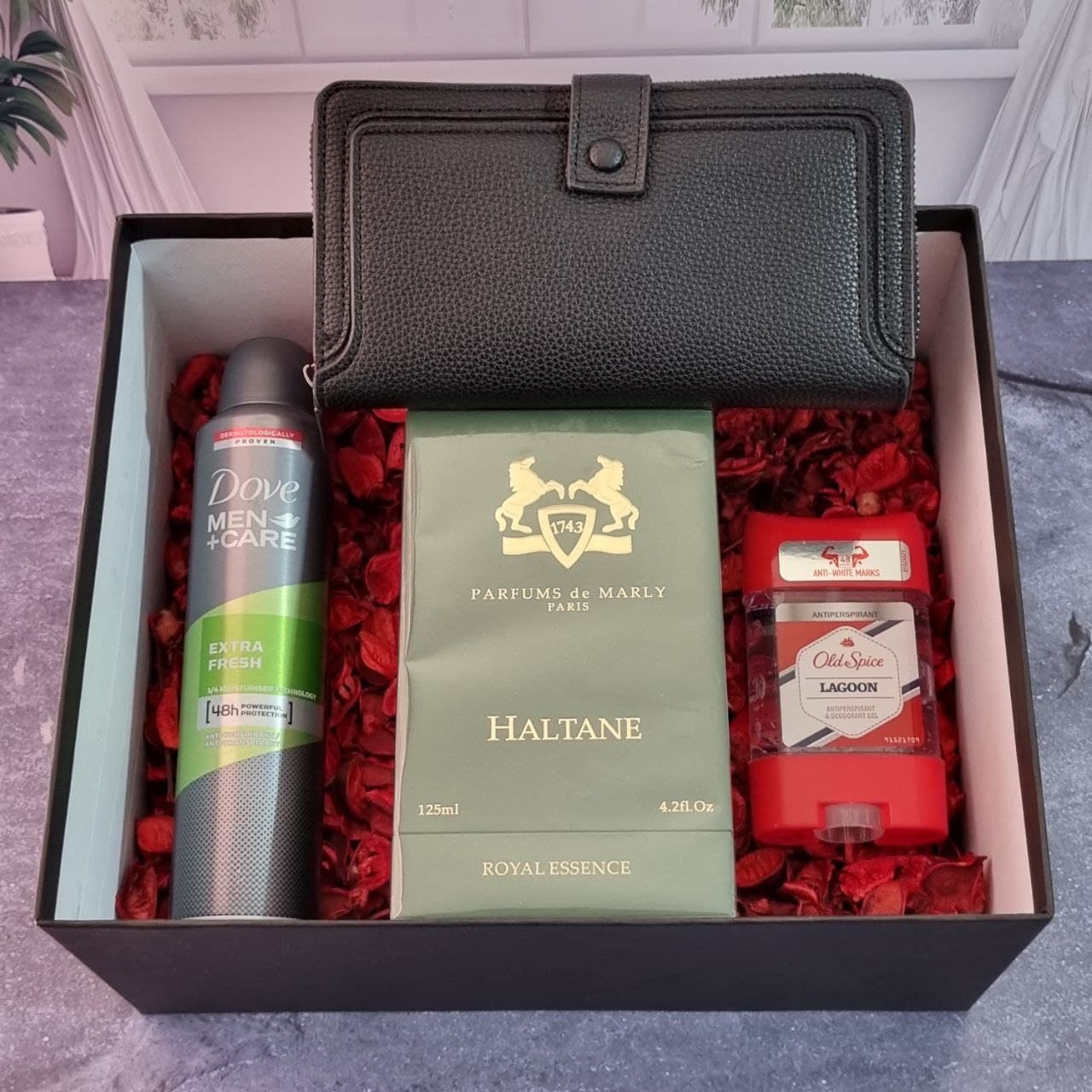 پک هدیه مردانه کد27 | عطر مارلی هالتان + اسپری داو + مام اولد اسپایس — تصویر ۱۰