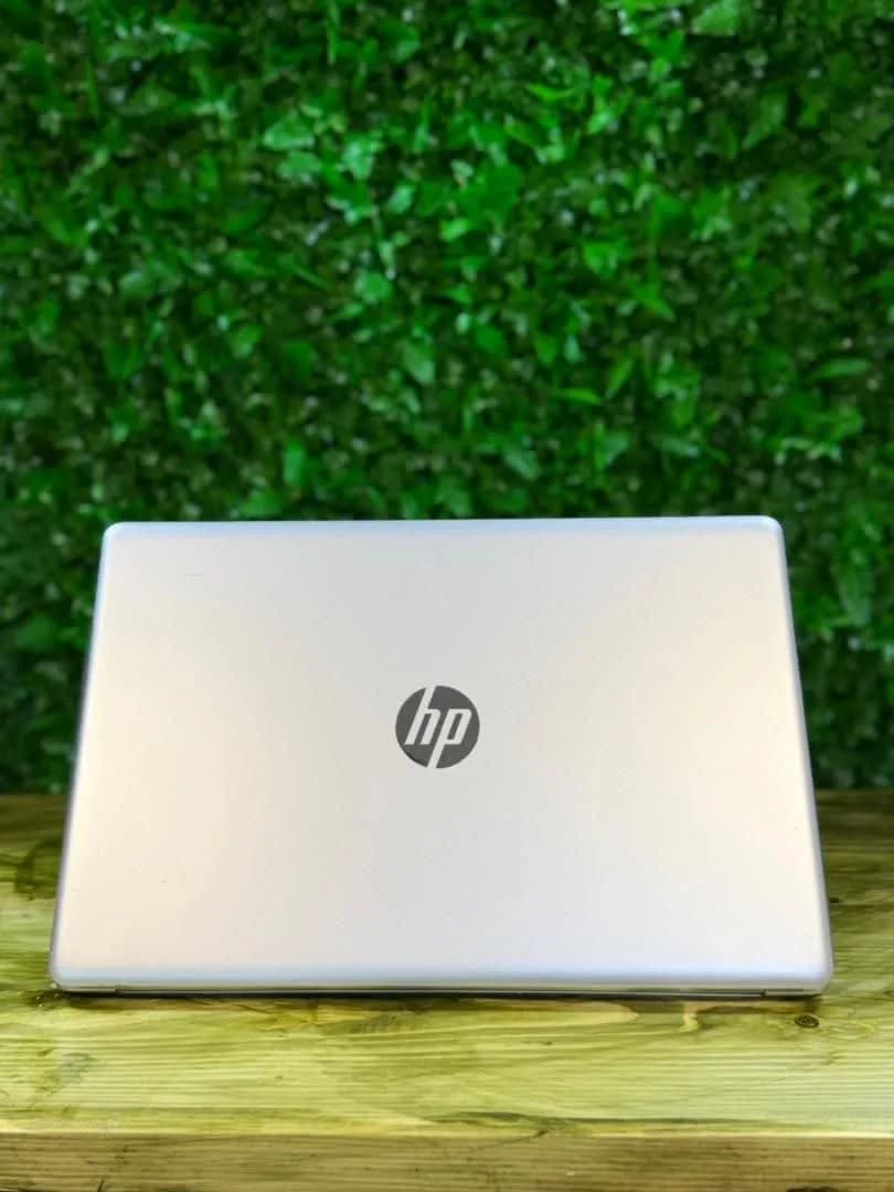 لپ‌تاپ HP Laptop 17-by2053 — تصویر ۴