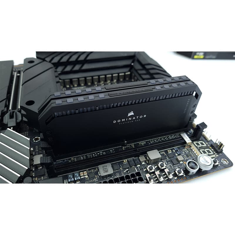رم دسکتاپ DDR5 دو کاناله 6000 مگاهرتز CL40 کورسیر مدل Dominator Platinum RGB ظرفیت 64 گیگابایت — تصویر ۵