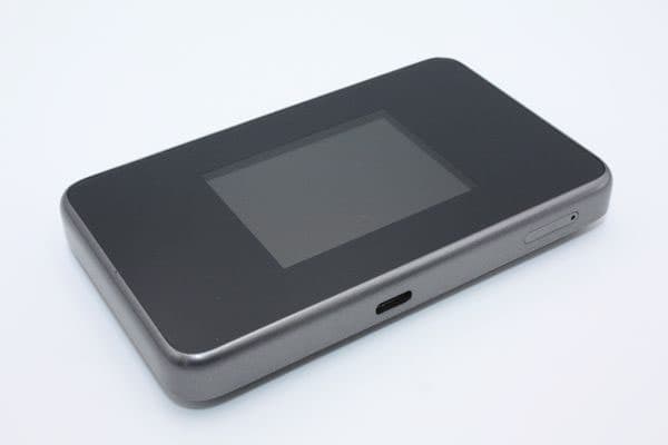 مودم جیبی ۴.۵G/TD-LTE از شرکت ZTE مدل Pocket WiFi 802ZT — تصویر ۵
