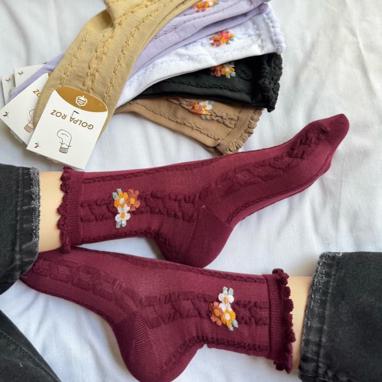جوراب ساقدار نقش برجسته تک گل — تصویر ۱۰