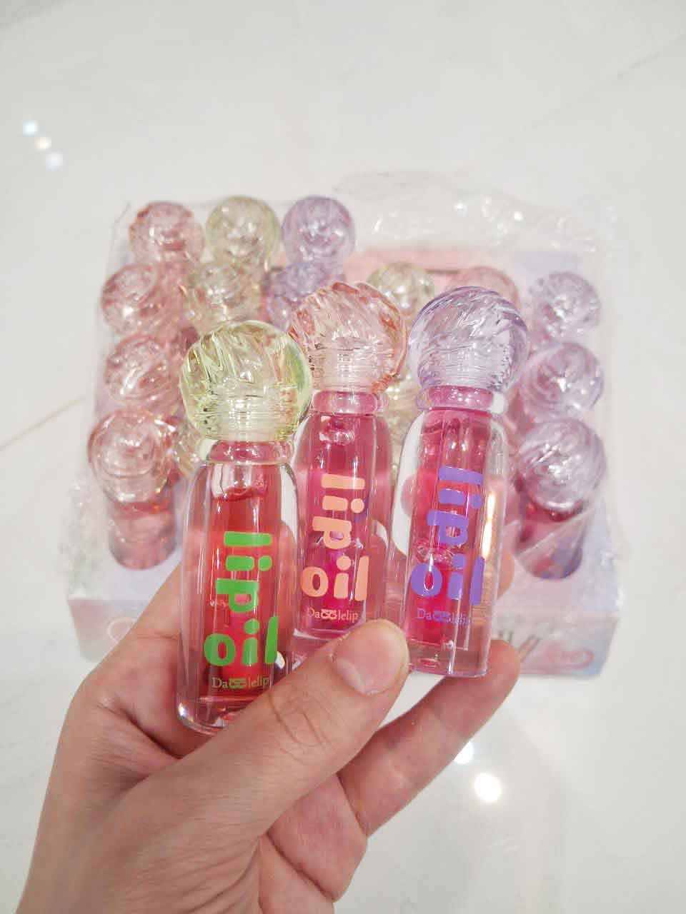 برق لب MAGIC LIP