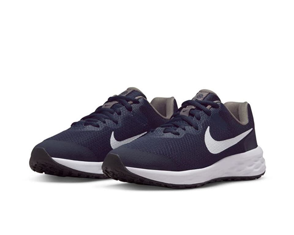 Nike Revolution 6 Nn (Gs) Running Shoes — تصویر ۴