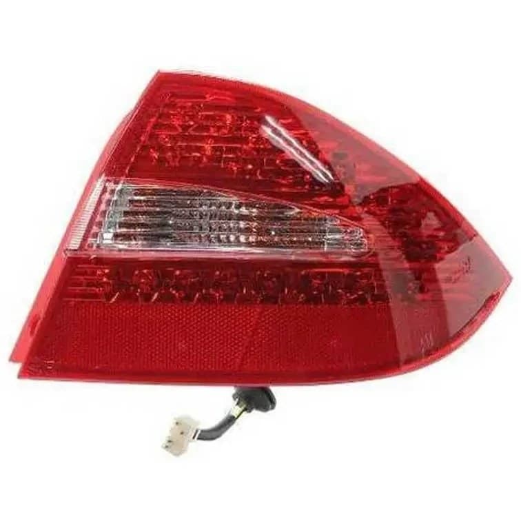 طلق چراغ عقب گلگیر راست جک J5