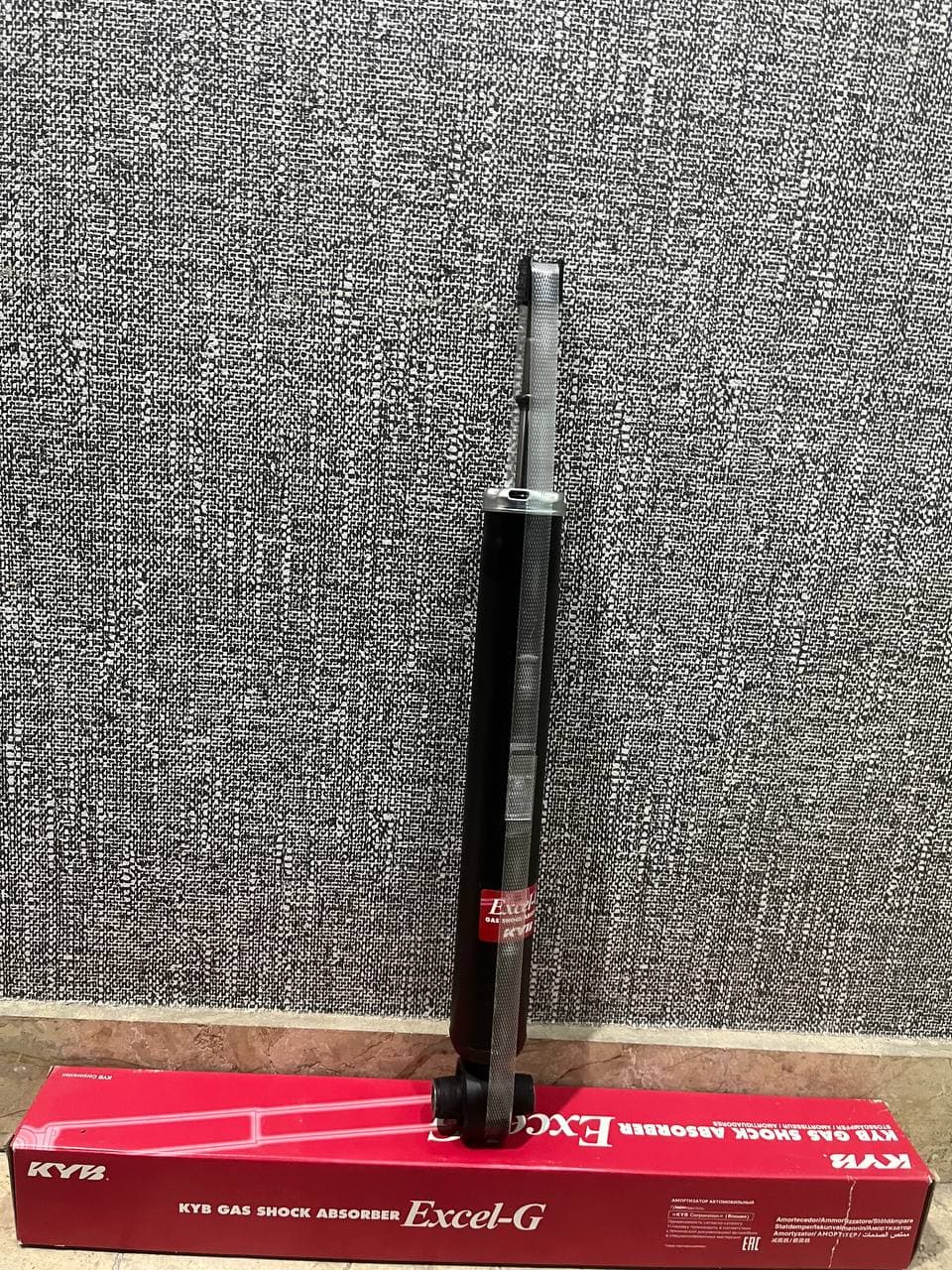 کمک فنر آریو Z300 برند کایابا (KYB) ساخت ژاپن عقب — تصویر ۳
