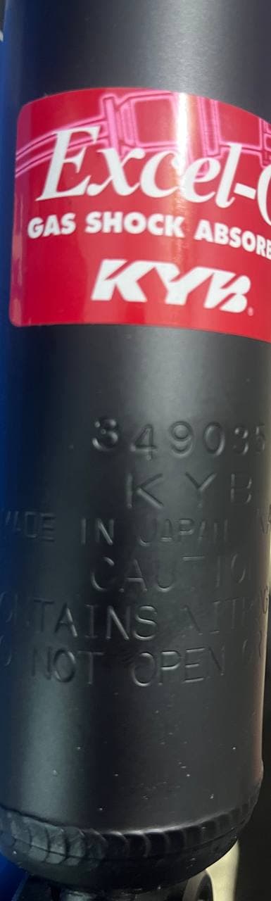 کمک فنر آریو Z300 برند کایابا (KYB) ساخت ژاپن عقب — تصویر ۴