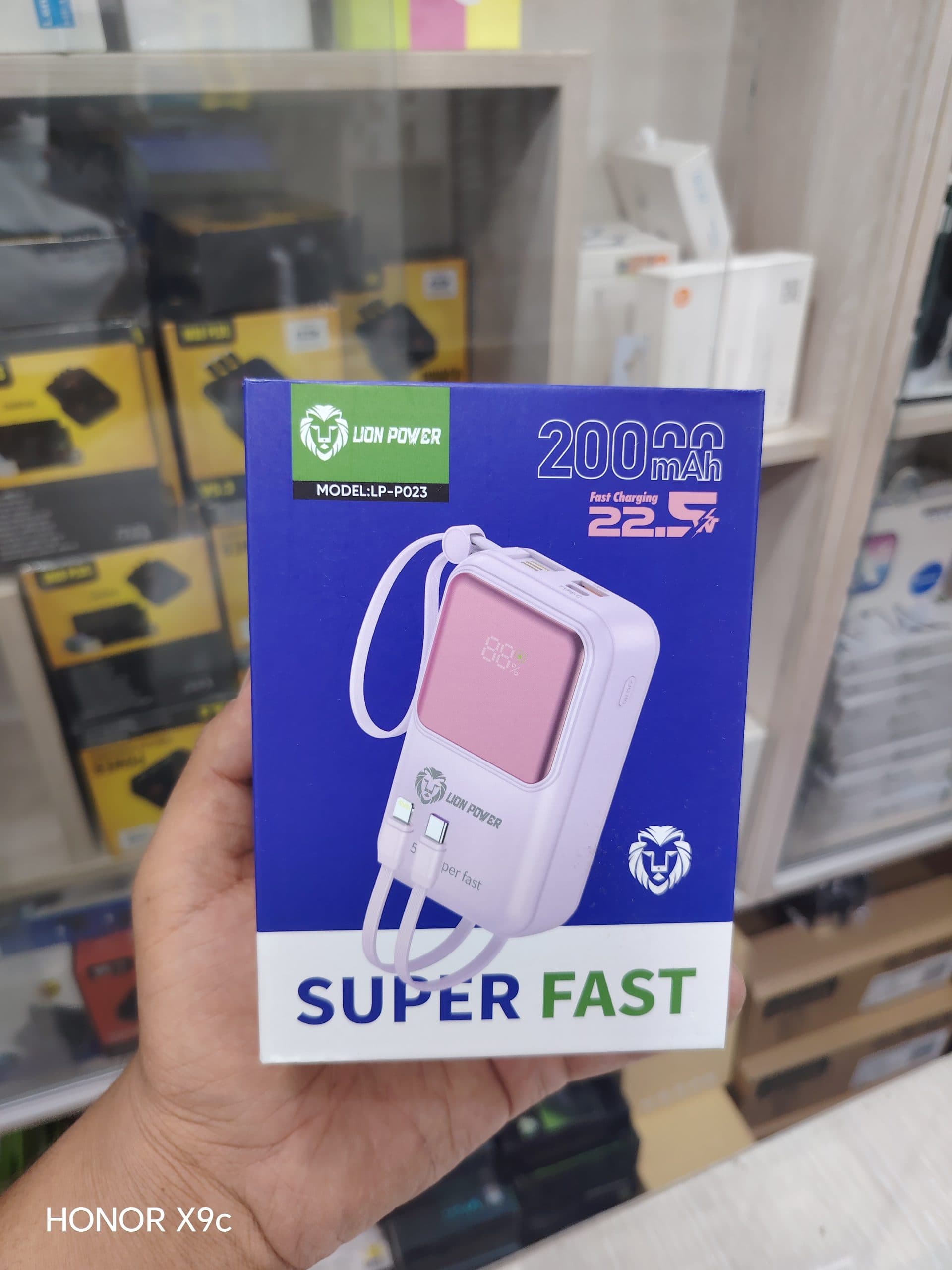 پاور بانک 22.5 وات lion power مدل lp-p023 ظرفیت 20000 میلیآمپر ساعت — تصویر ۳