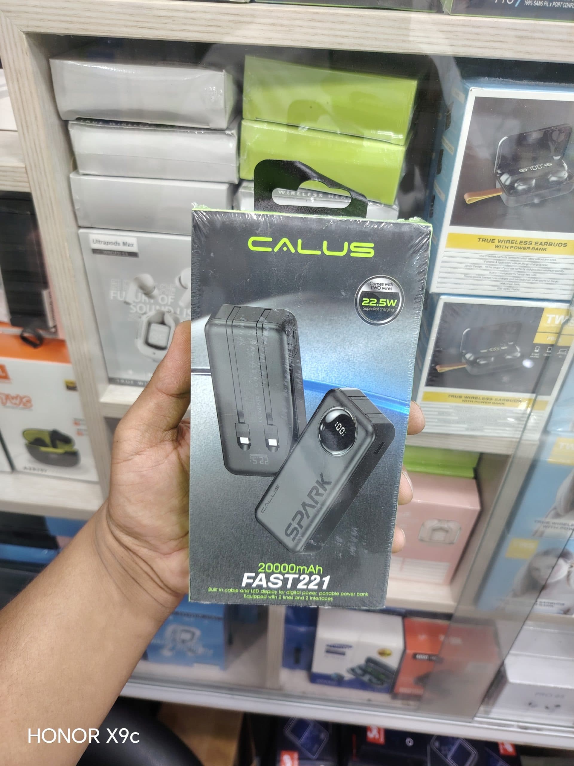 پاور بانک ۲۰ هزار فست شارژ برند CALUS مدل FAST 221