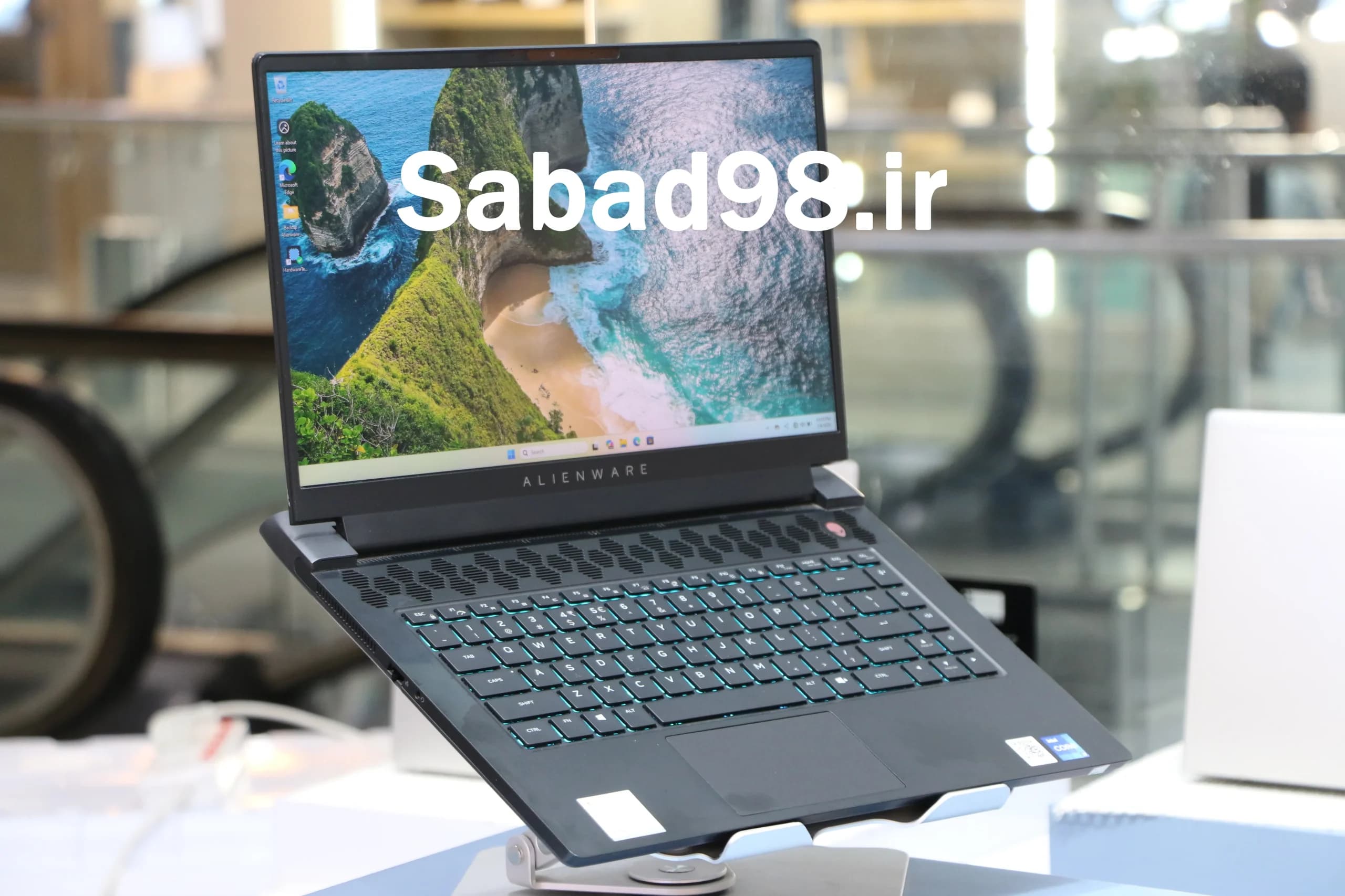 لپ تاپ Dell Alienware m15 R6 i7 11800H | 16GB | SSD 512GB | RTX 3060 6GB | 15.6 inch — تصویر ۵