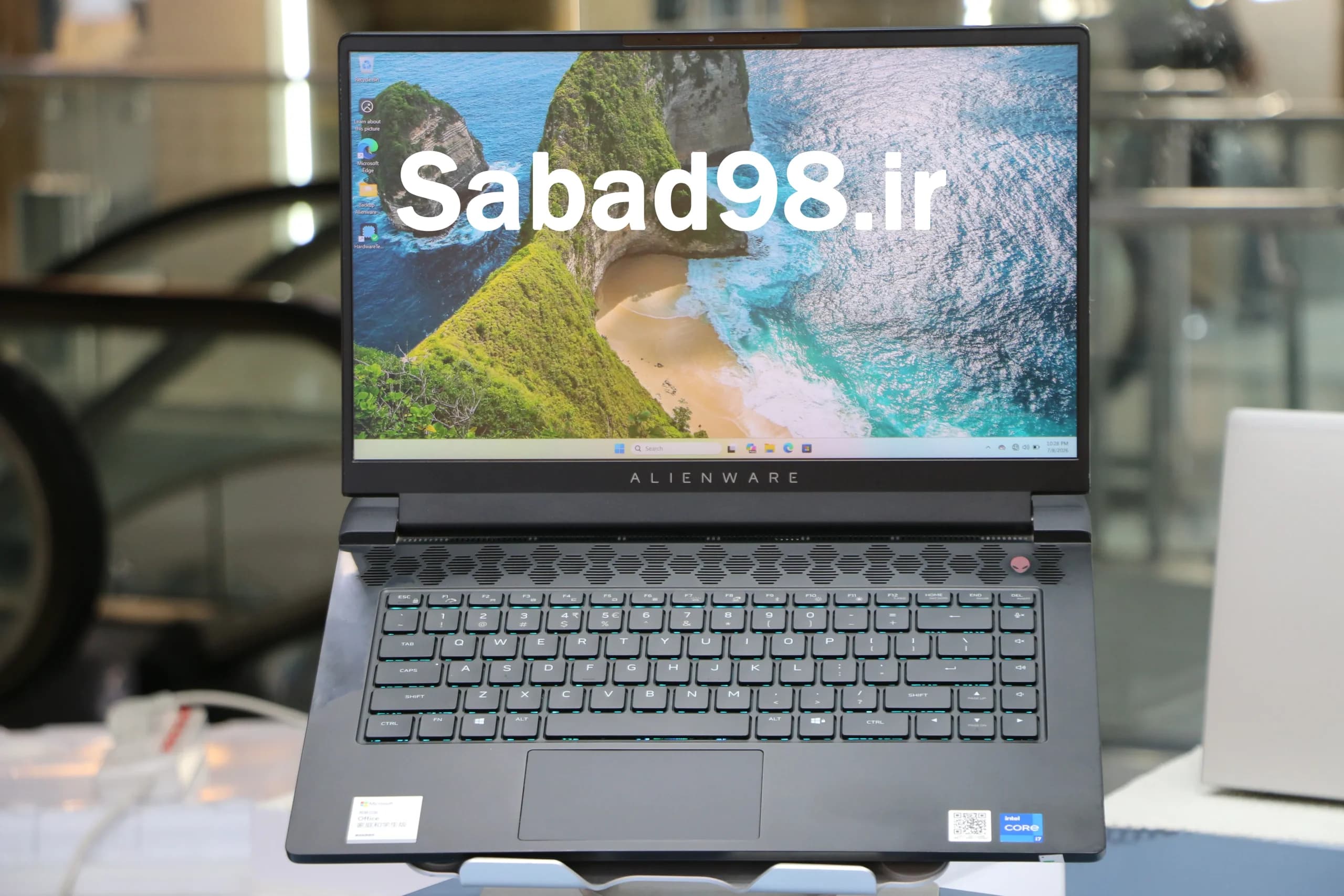 لپ تاپ Dell Alienware m15 R6 i7 11800H | 16GB | SSD 512GB | RTX 3060 6GB | 15.6 inch