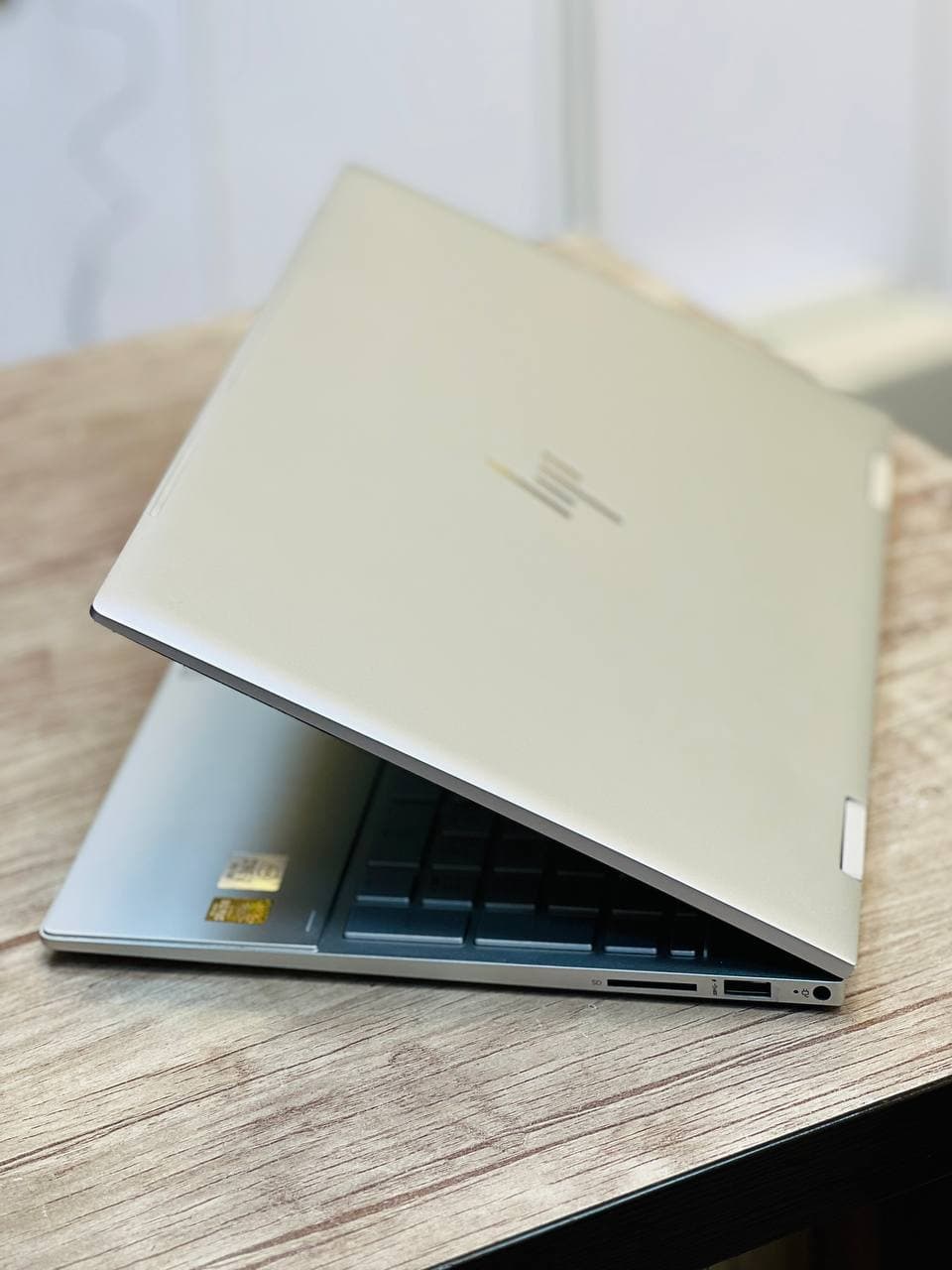 لپ تاپ HP Envy 15 i7 1355U | 16GB | 256GB SSD | Intel iris xe | 15.6 inch X360 Touch — تصویر ۵