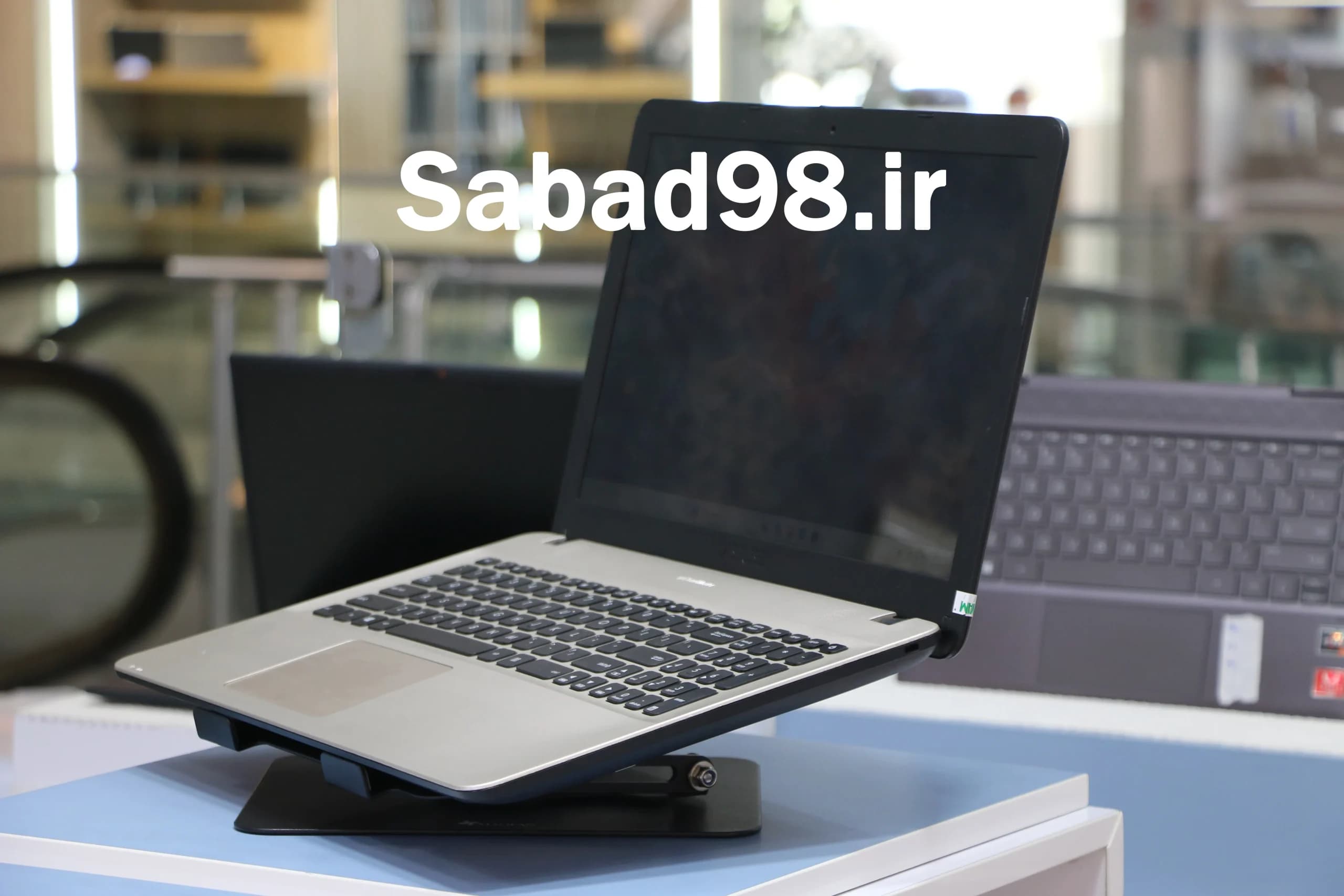 لپ تاپ Asus X541 i7 7500U | 8GB | 256GB SSD | 2GB 920M | 15.6 inch FHD — تصویر ۳